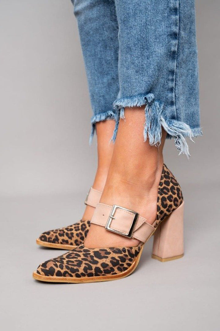 Selveta | Suede Sandals