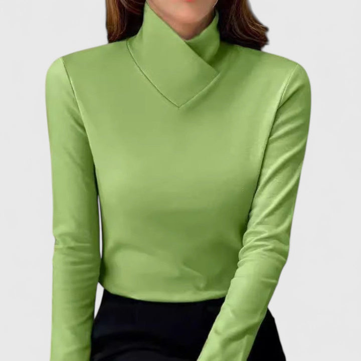 Clair | Elegant Turtleneck