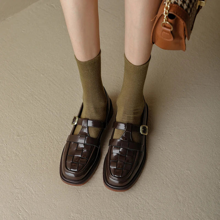 Lumier | Retro Flats