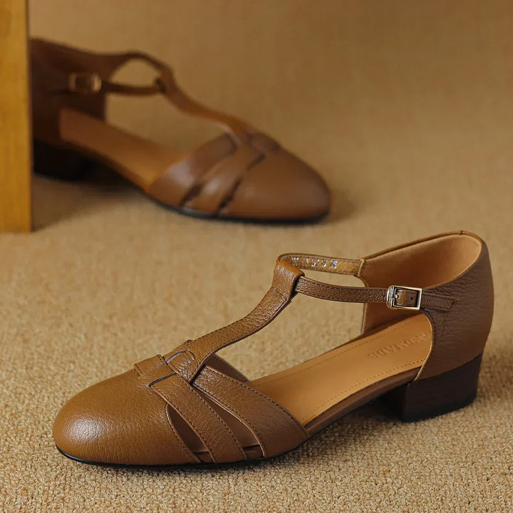 Orvanna | T-Bar Flats