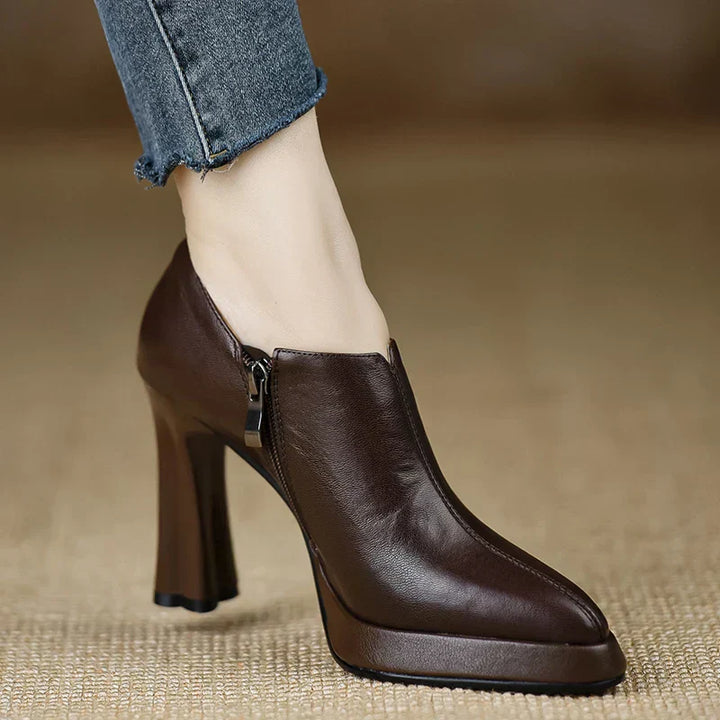 Carinia | Stylish Pumps