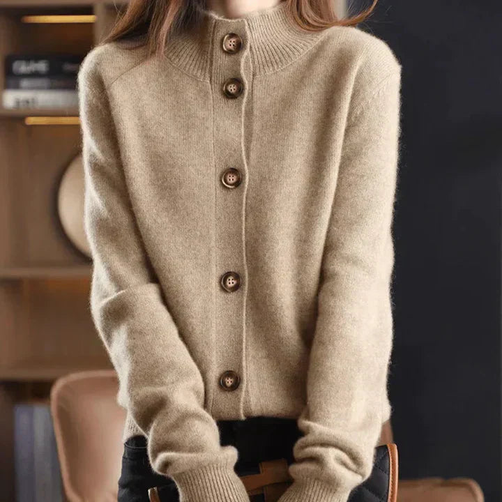 Arria | Button Cardigan