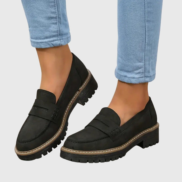 Melania | Suede Loafers