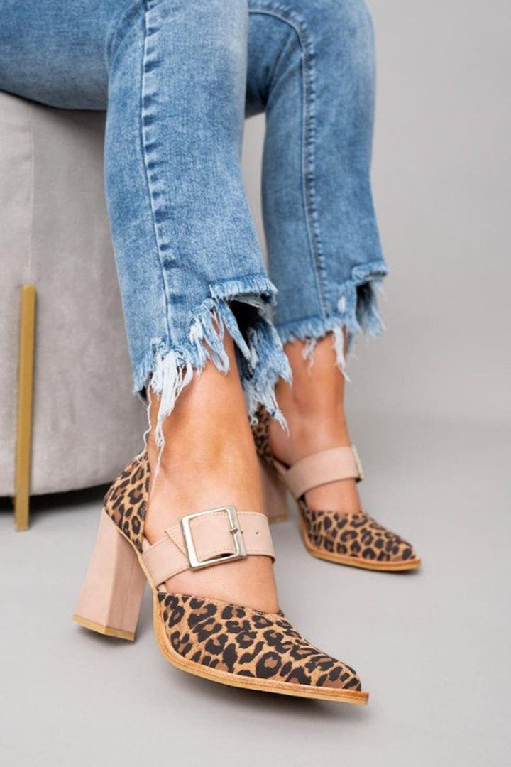 Selveta | Suede Sandals