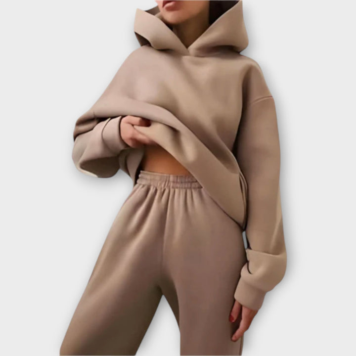 Mery | Cozy Suit