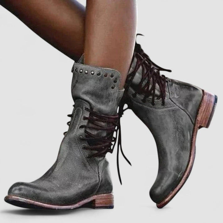 Mae | Orthopedic Boots