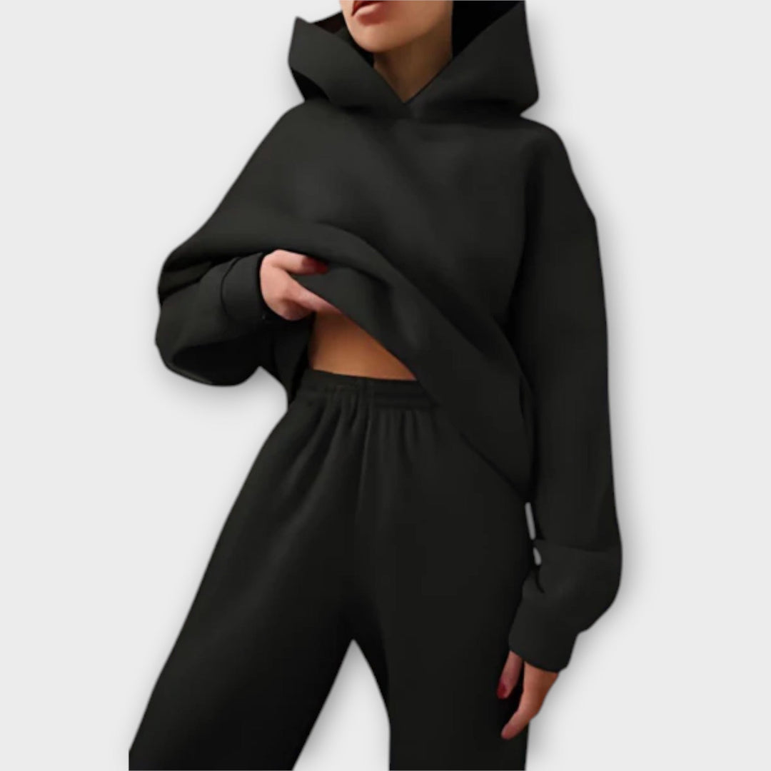 Mery | Cozy Suit