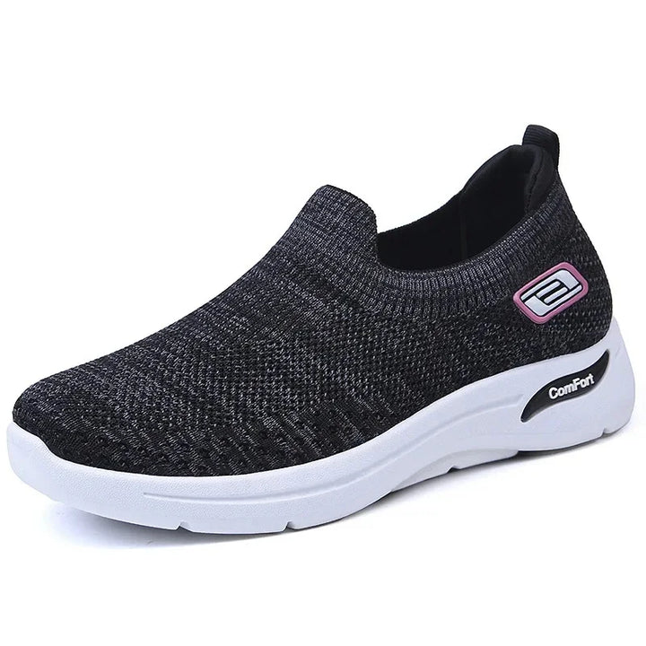 Billie | Everyday Sneakers